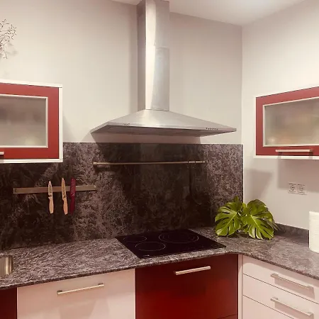 A Tixola ,casco Historico بونتيفيذرا